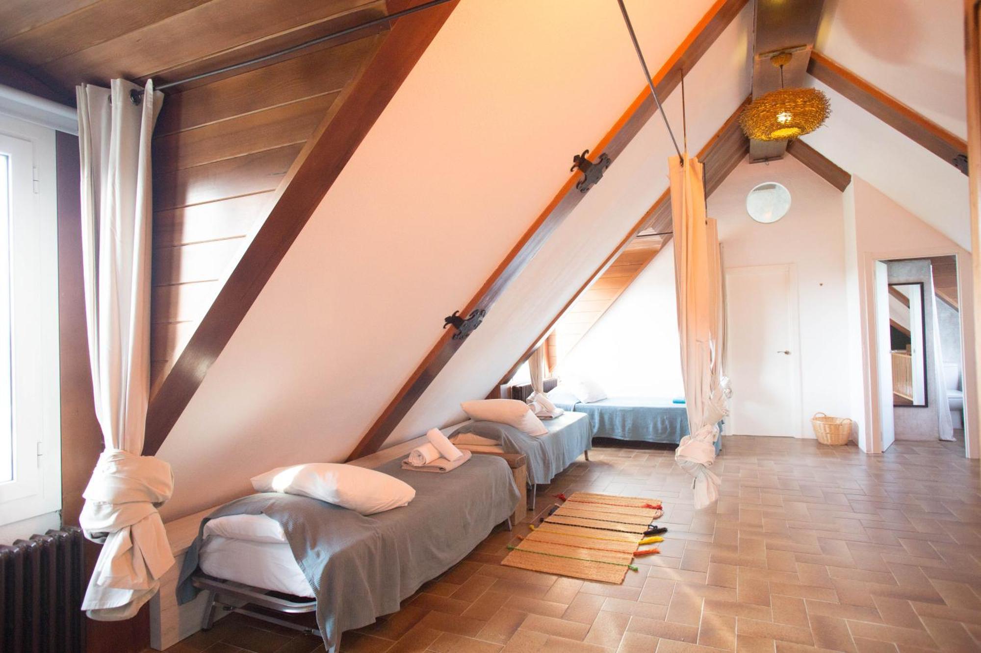 Hotel Attic Dels Sentits Perafita Exterior foto